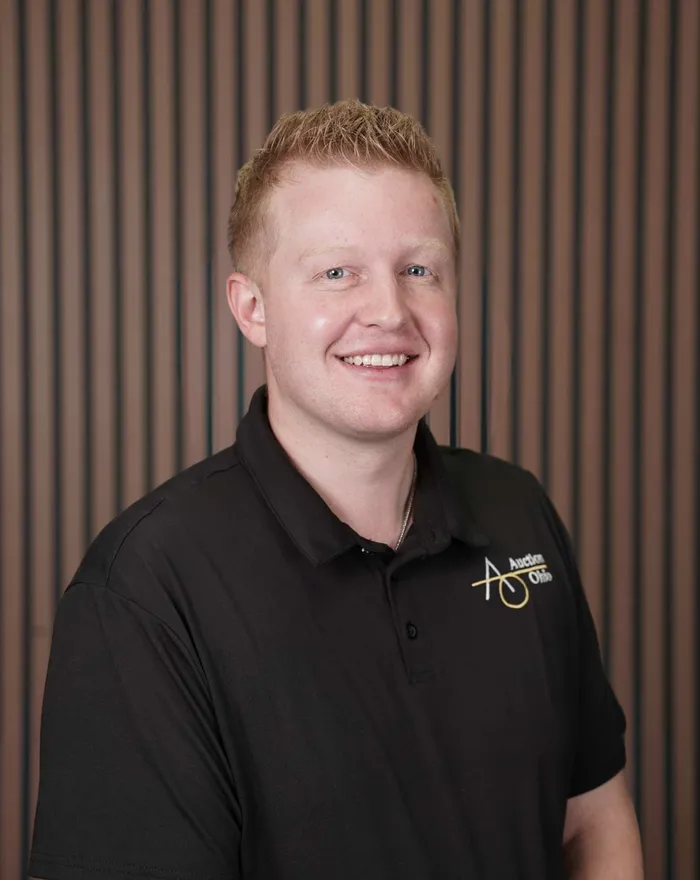 Grant Phipps, Auctioneer/Realtor®