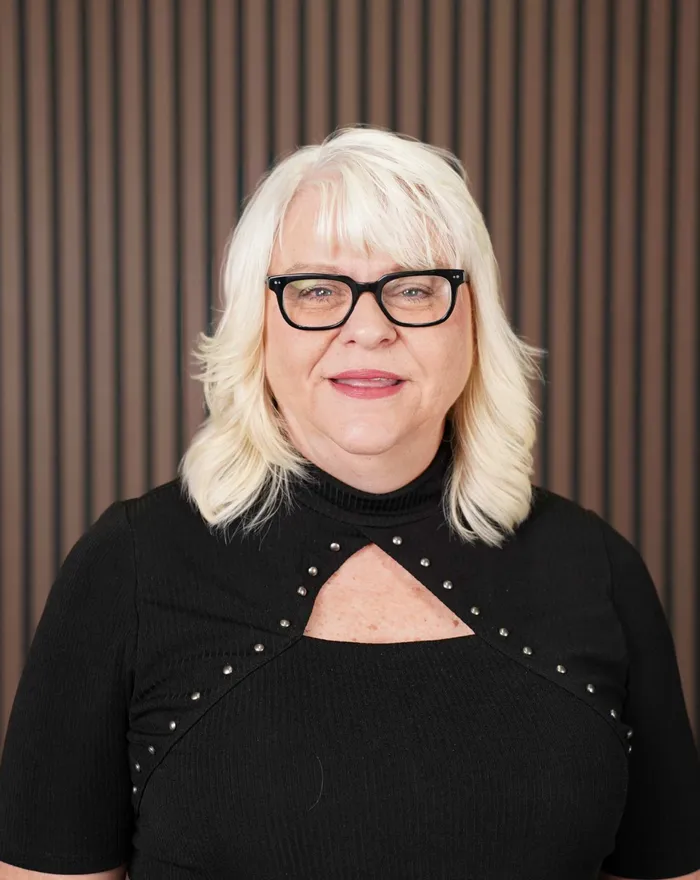 Mandy Reeves, Auctioneer/Realtor®